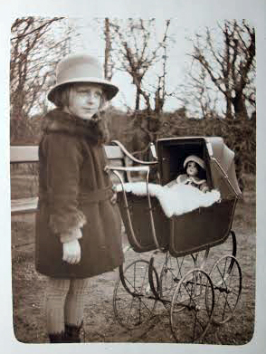 Dukkevogn fra Sundby arkivet-1