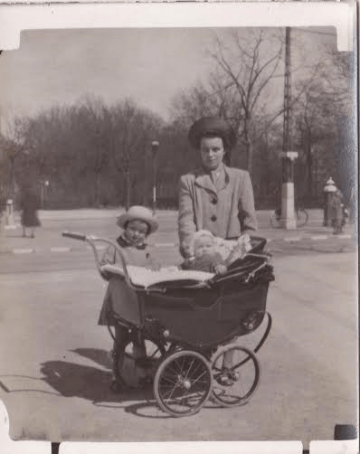 Barnevogn under krigen - Copy