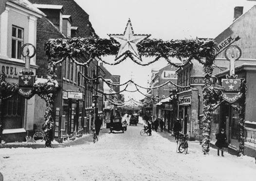 Juleudsmykning i Alhgade i Holbæk fra nettet