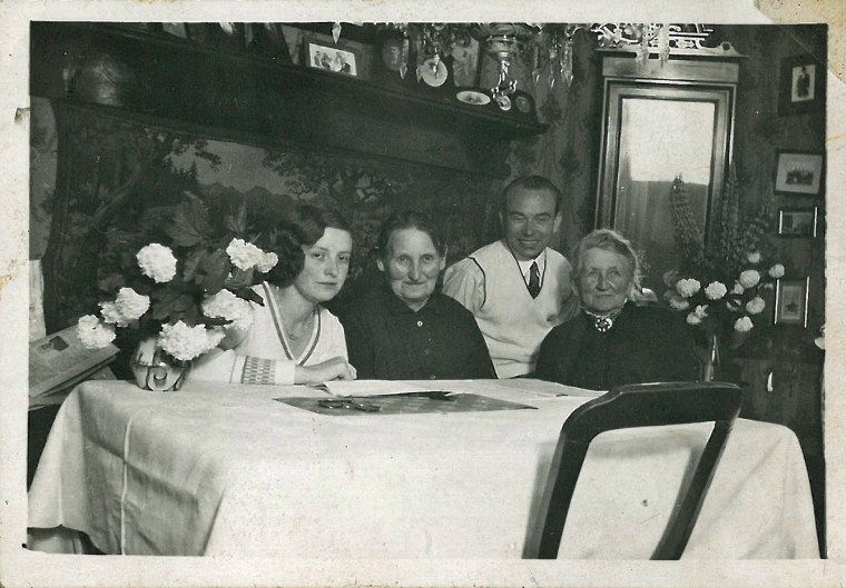 Milles fødselsddag 14 juni engang i 1930erne i Faxegade